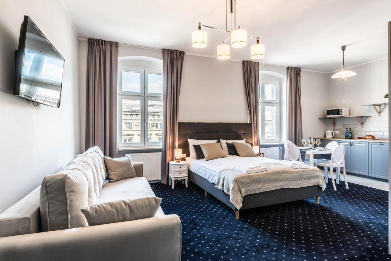 Serenity Aparthotels - Old Town Poznan By Friendly Apartments エクステリア 写真