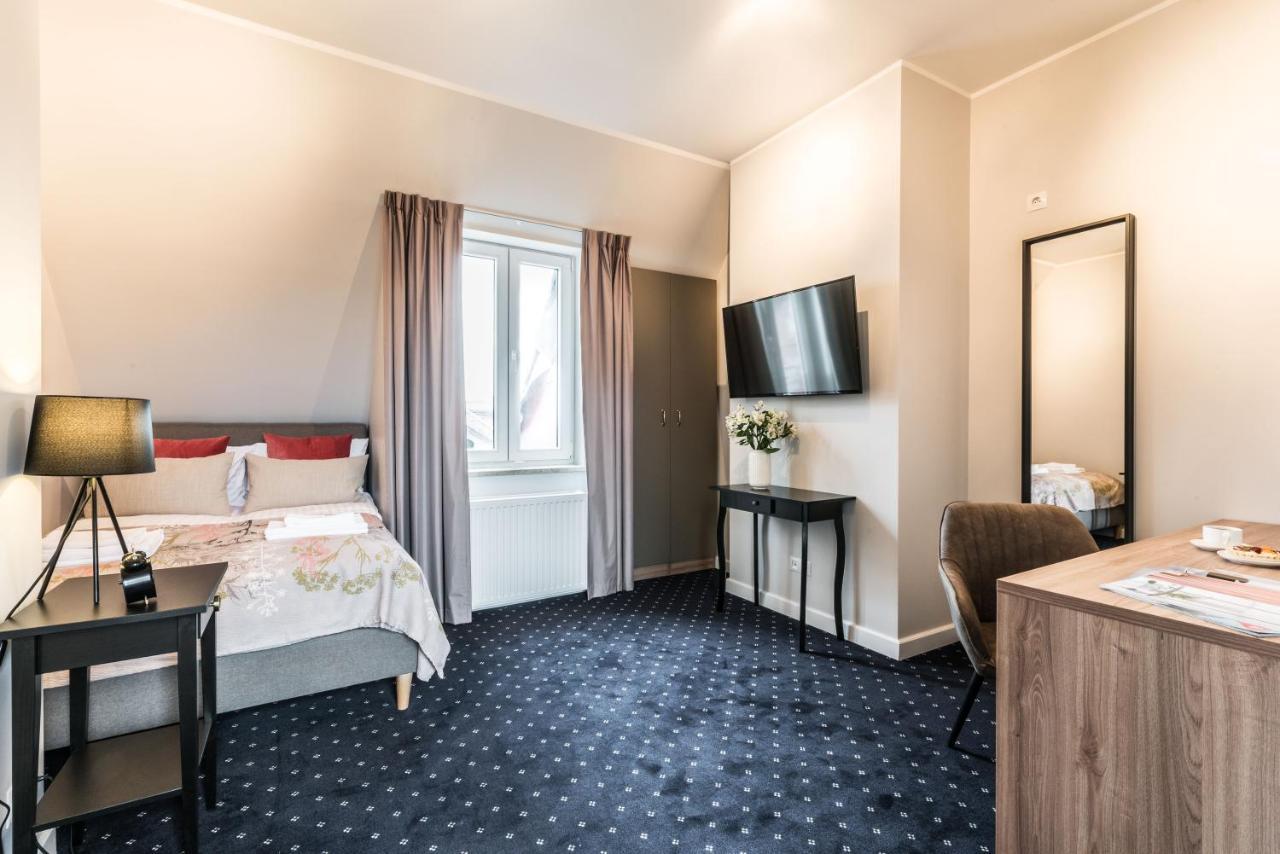 Serenity Aparthotels - Old Town Poznan By Friendly Apartments エクステリア 写真